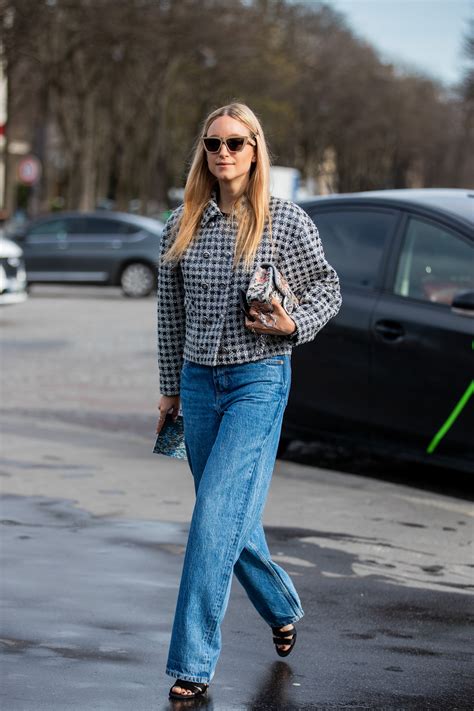 I migliori jeans larghi per un outfit casual chic 